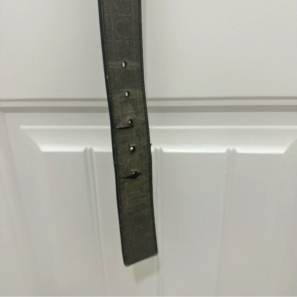 Authentic Salvatore Ferragamo black leather belt, size 34. - Picture 6 of 6